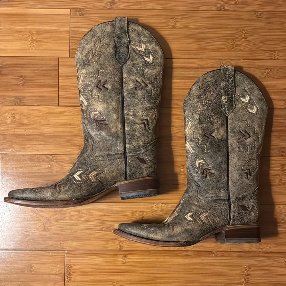 G/FORE Distressed Brown Winter Boots